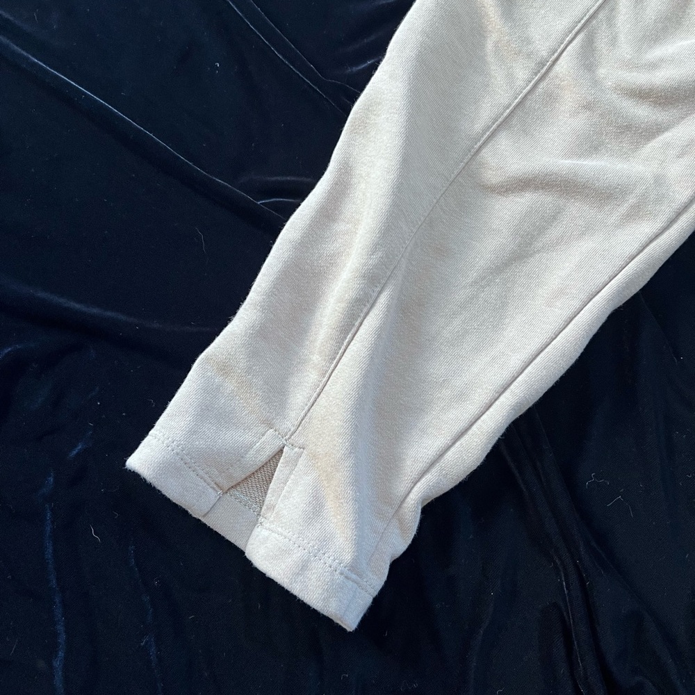 Champion Sweatpants, Size S. - Picture 7 of 7